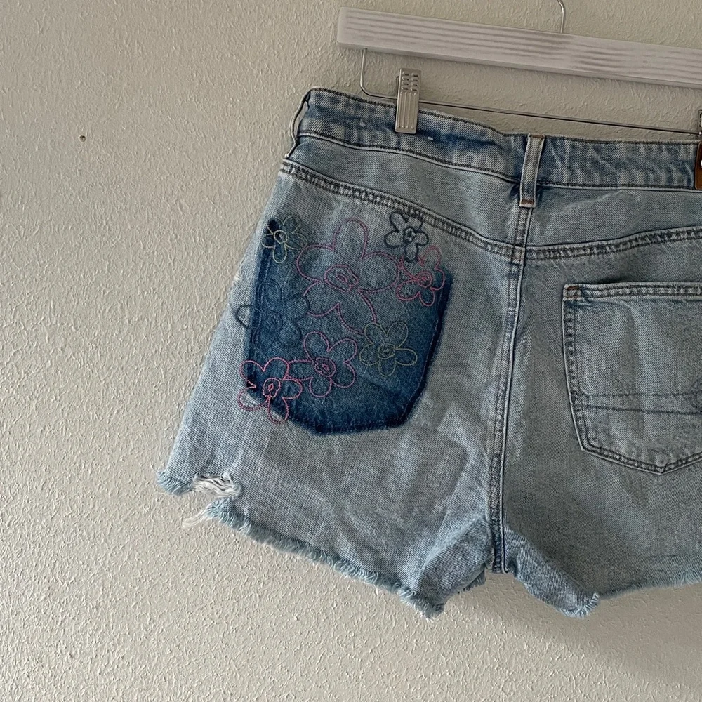 American Eagle Jean Shorts Zipper Fly Beach Coastal Denim Short